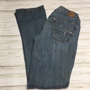 Size 2 American Eagle Skinny Kick Jeans